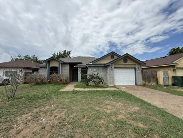 Building Photo - 1208 N Oakmont Loop