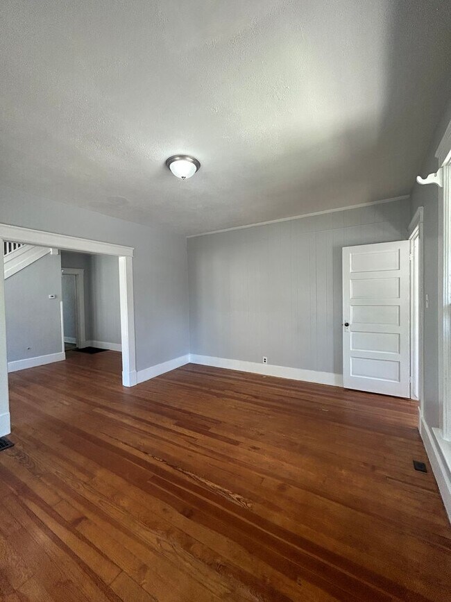 Photo - 616-618 W Pike Street Unit 618 W Pike Street