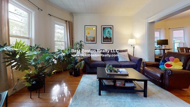 Building Photo - 289 Summer St Unit 1