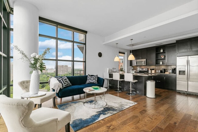 Photo - 101 Bowen St Unidad ID1297759P