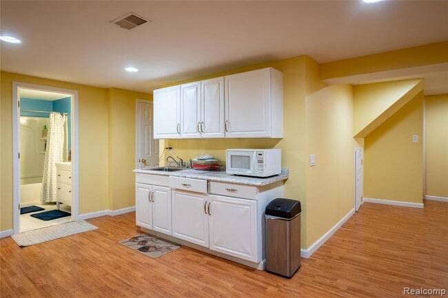 Photo - 41063 Millbrook Dr