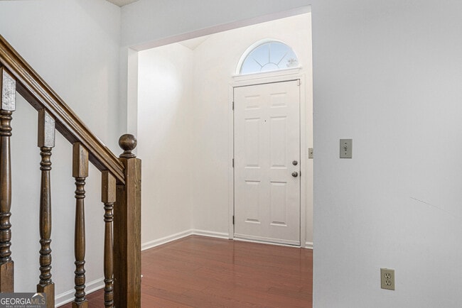 Photo - 1331 Baywood Glen