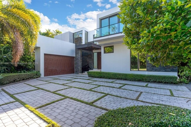 Photo - 124 Park Dr
