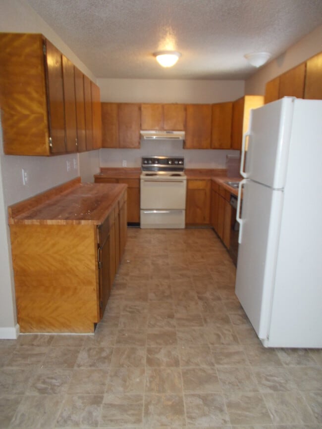 Photo - 2 Bedroom, 1 Bath house with a Huge Backyard!