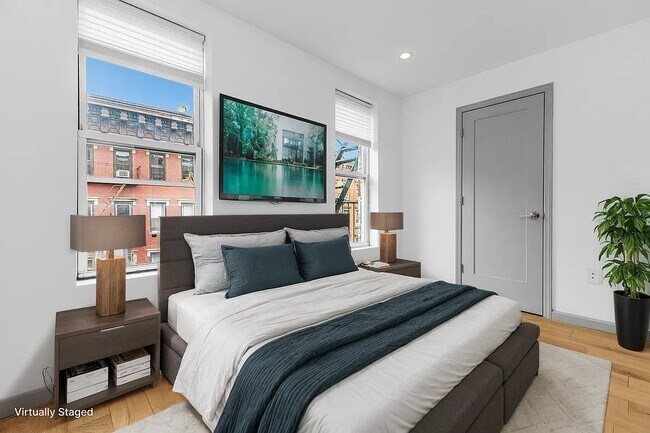 Photo - 332 E 6th St Unidad 9