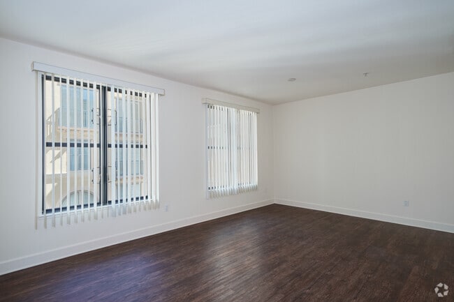 Apartamento en Milán de 2 habitaciones y 2 baños - 1019 pies cuadrados - Área habitable - Renaissance Square