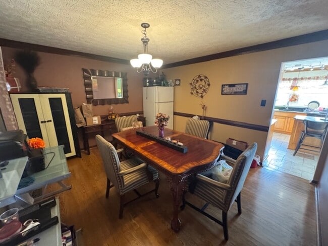 Photo - 8310 Chestnut Farm Ln