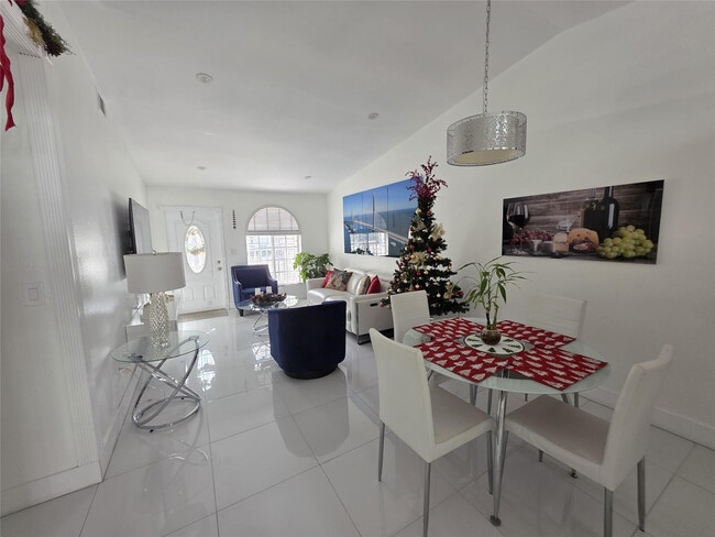 Photo - 7635 NW 181st St