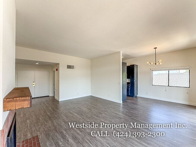 Photo - 3615 S Centinela Ave Unit 7