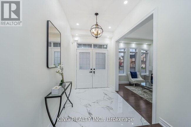 Photo - 52 Haverstock Cres