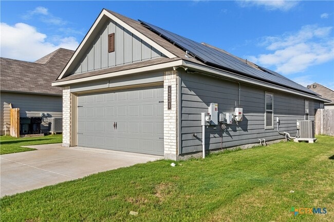 Building Photo - 1231 Kiskadee Branch Dr Rental
