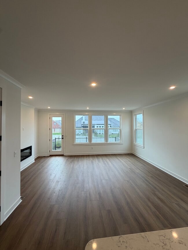 Photo - 7430 Wetherington Ln