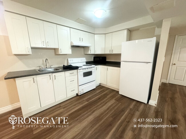 Photo - 2-Bedroom Basement Apartment with Internet & Parking in Mississauga Unité 2