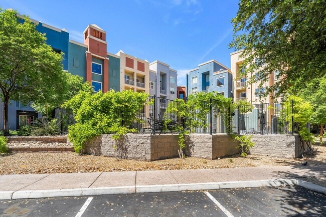 Photo - 38 E Serene Ave Unidad #221