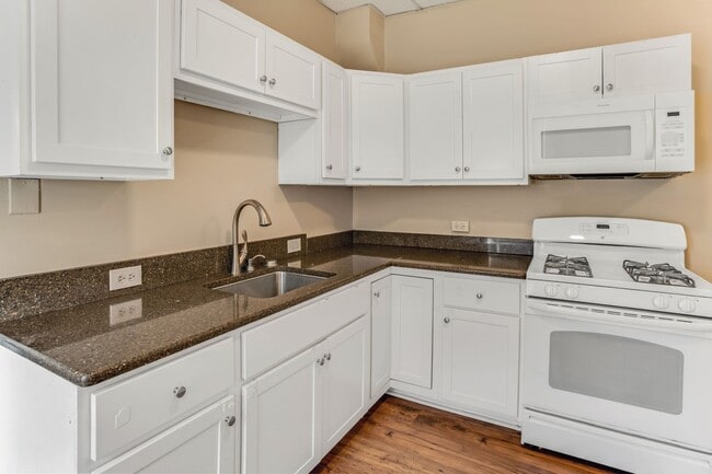 Photo - 1816 Green St Unit Apt #1