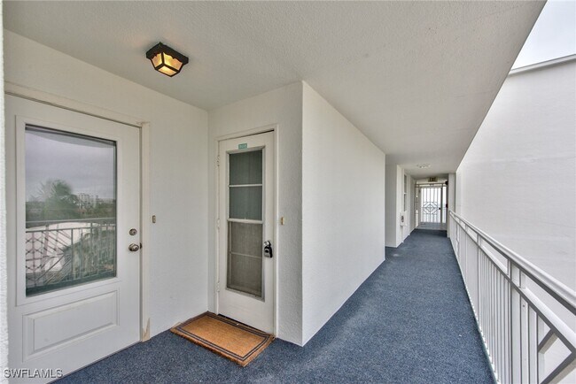 Photo - 2121 Gulf Shore Blvd N Unit 503