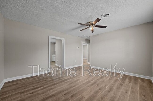 Photo - 2501 St Andrew St Unit Apt 33