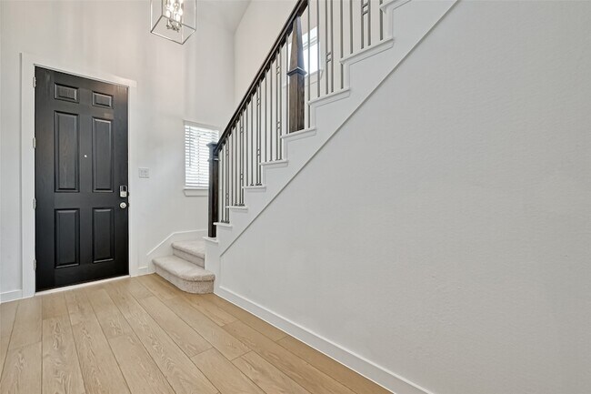 Photo - 323 Highland Bayou Dr