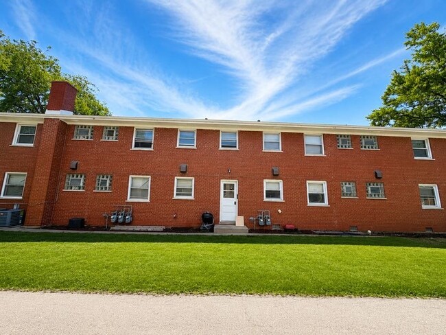 955 Elder Rd Unit 1N