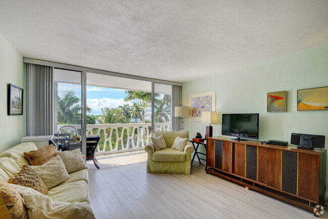 Building Photo - 2505 S Ocean Blvd Unit 403 Rental