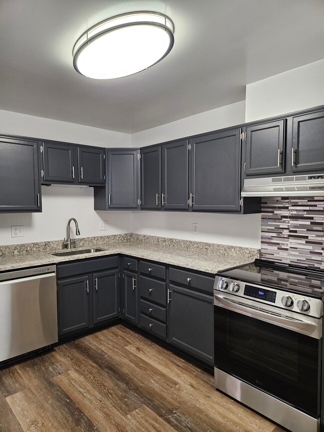 Photo - 6322 Bentham Ct