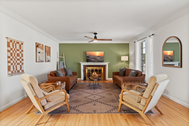 Building Photo - 3600 Mackland Ave NE