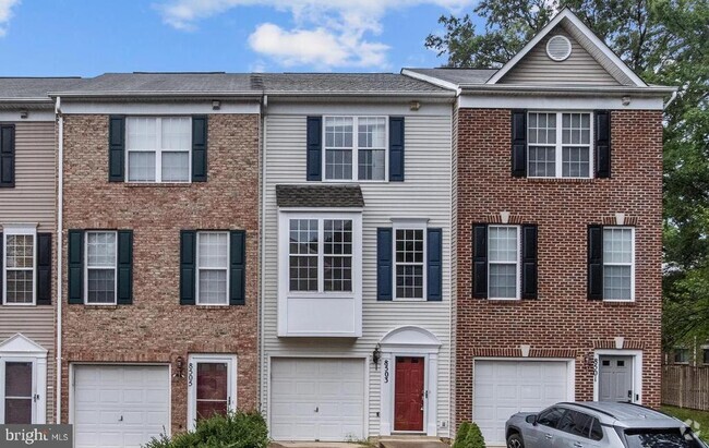 Building Photo - 8503 Towne Manor Ct Rental