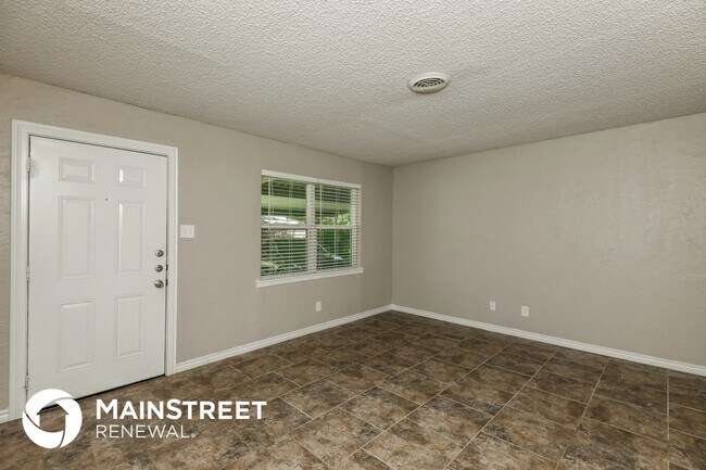 Photo - 405 S Judd St