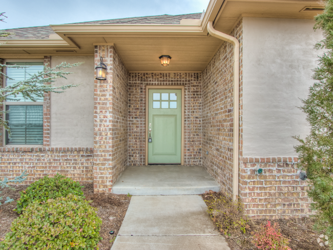 Building Photo - 2708 Pacifica Ln Rental