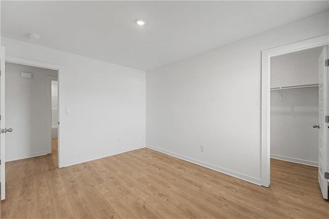 Photo - 3021 Laredo Ln