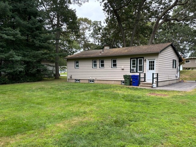 Photo - 42 Briarwood Dr
