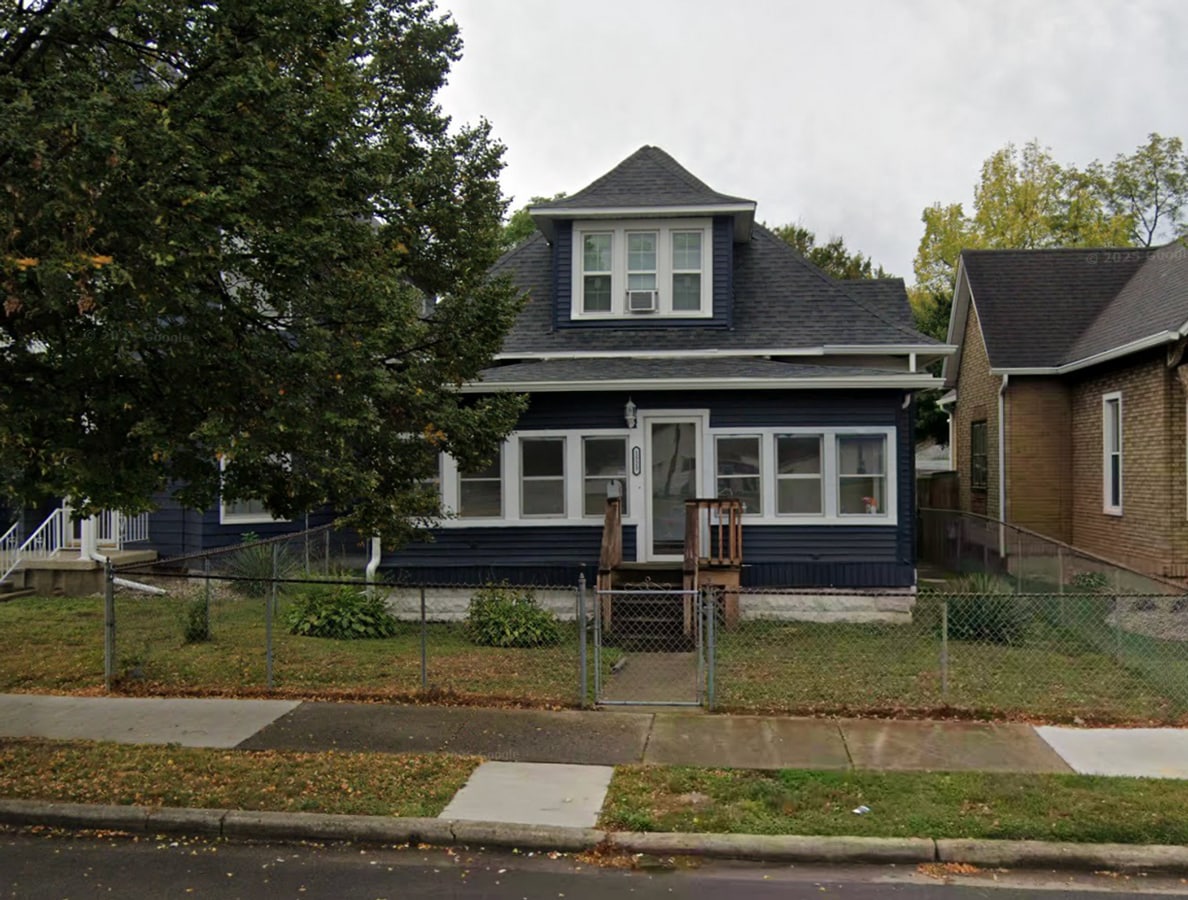 Photo - 1523 Poplar St