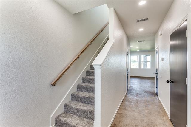 Photo - 116 Dealva Ct