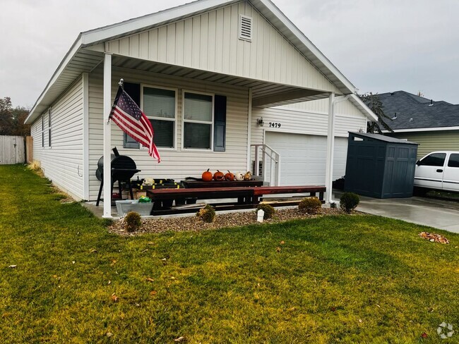 Building Photo - Beautiful Home in Boise