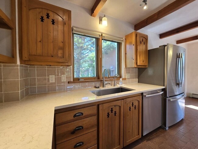 Photo - 133 Valley Dr