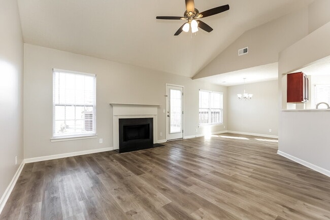 Photo - 6769 Ascot Dr