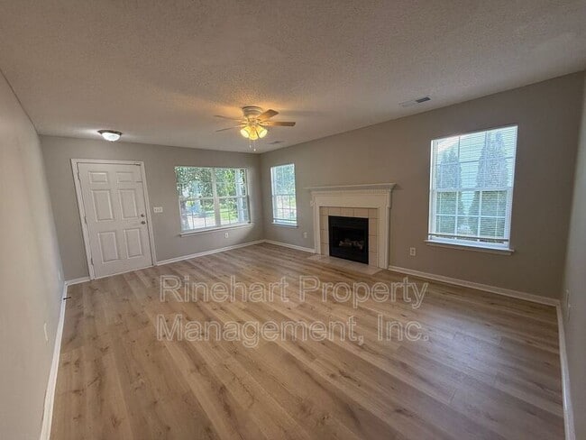 Photo - 1770 Baylor Dr