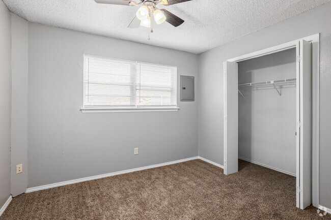 B1 - 2BD, 1BA - 825SF - Bedroom 2