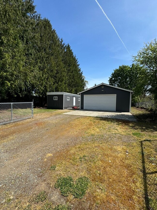 Photo - 2 Bedroom 1 Bathroom for rent 675 Square feet