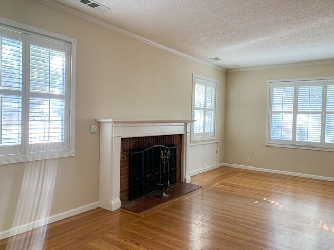 Photo - Exceptional Mountain View Home with Guest Suite Near Downtown