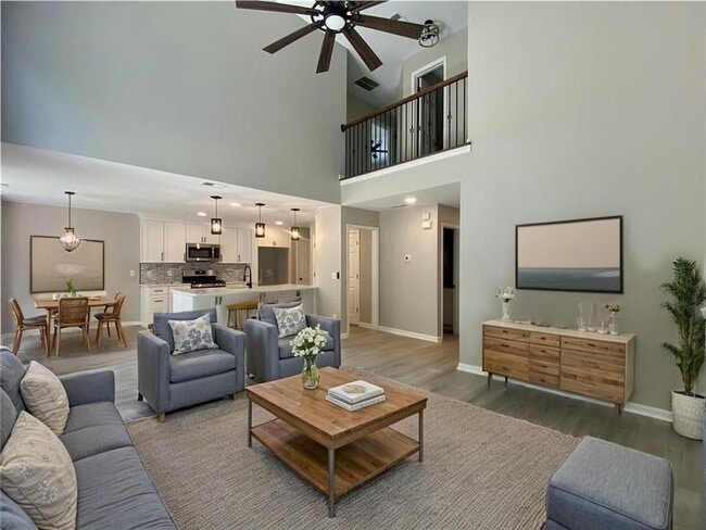Photo - 510 Parkstone Ln