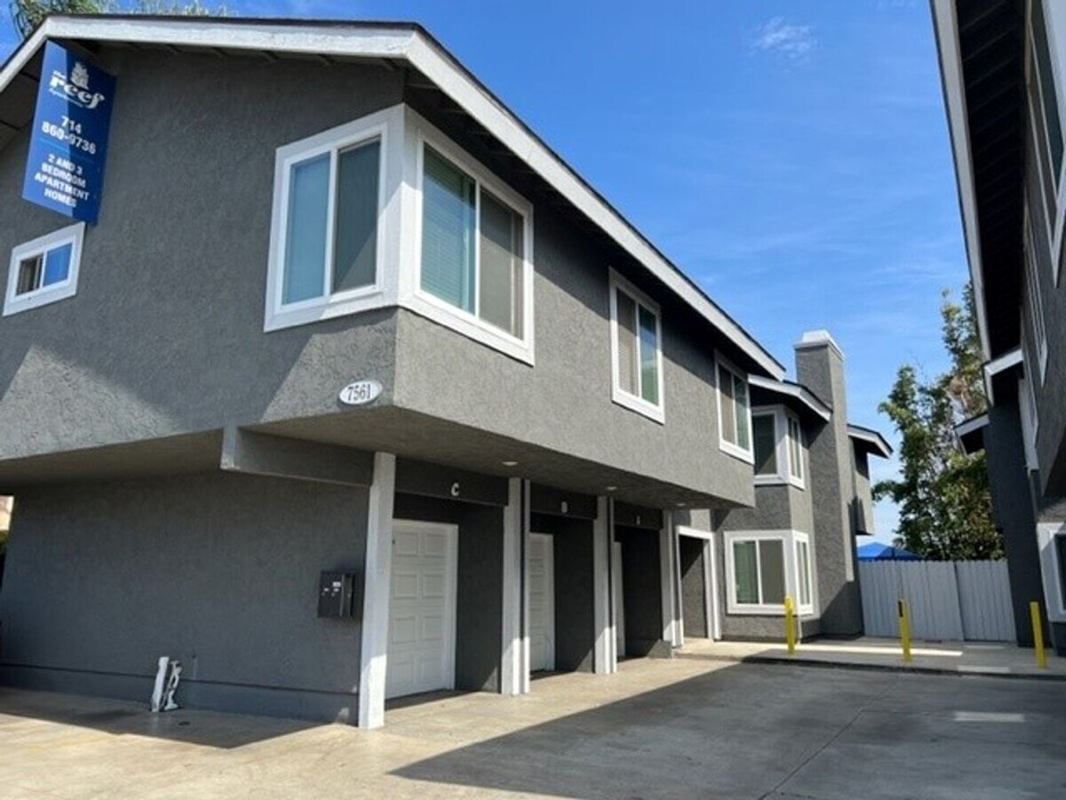 Photo - Warner7561-7571 Unit 7571-A