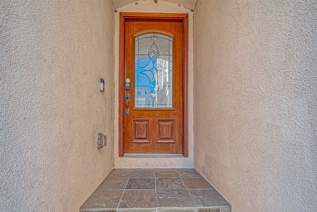 Photo - 5226 Kiam St