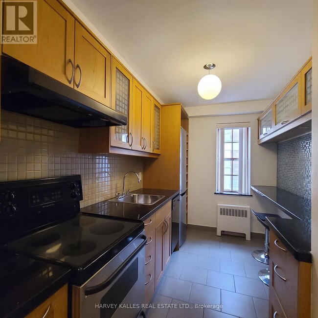 Photo - 65 Old Mill Rd Unité 7