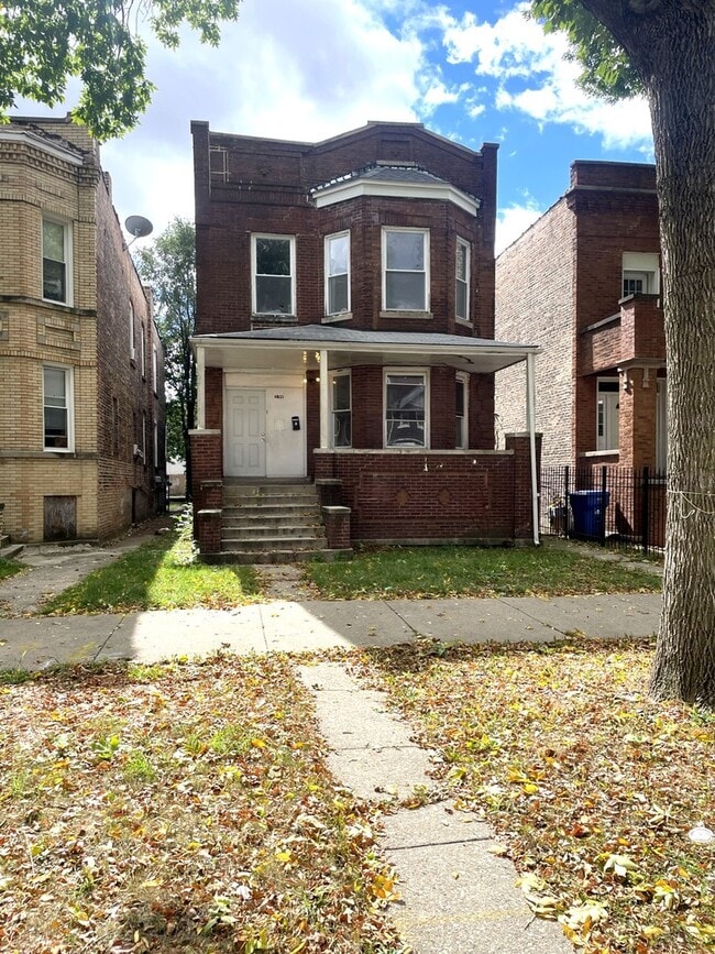 Building Photo - 4833 W Washington Blvd