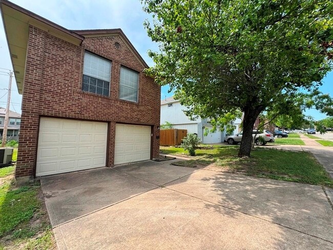 Photo - 14009 Maricella Ln