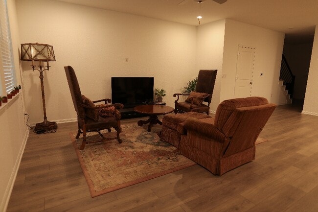 Photo - 2911 Tavern Dr