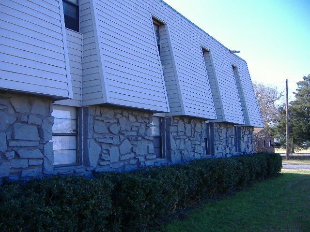 McKinley Court Apartments - McKinley Court Apartments