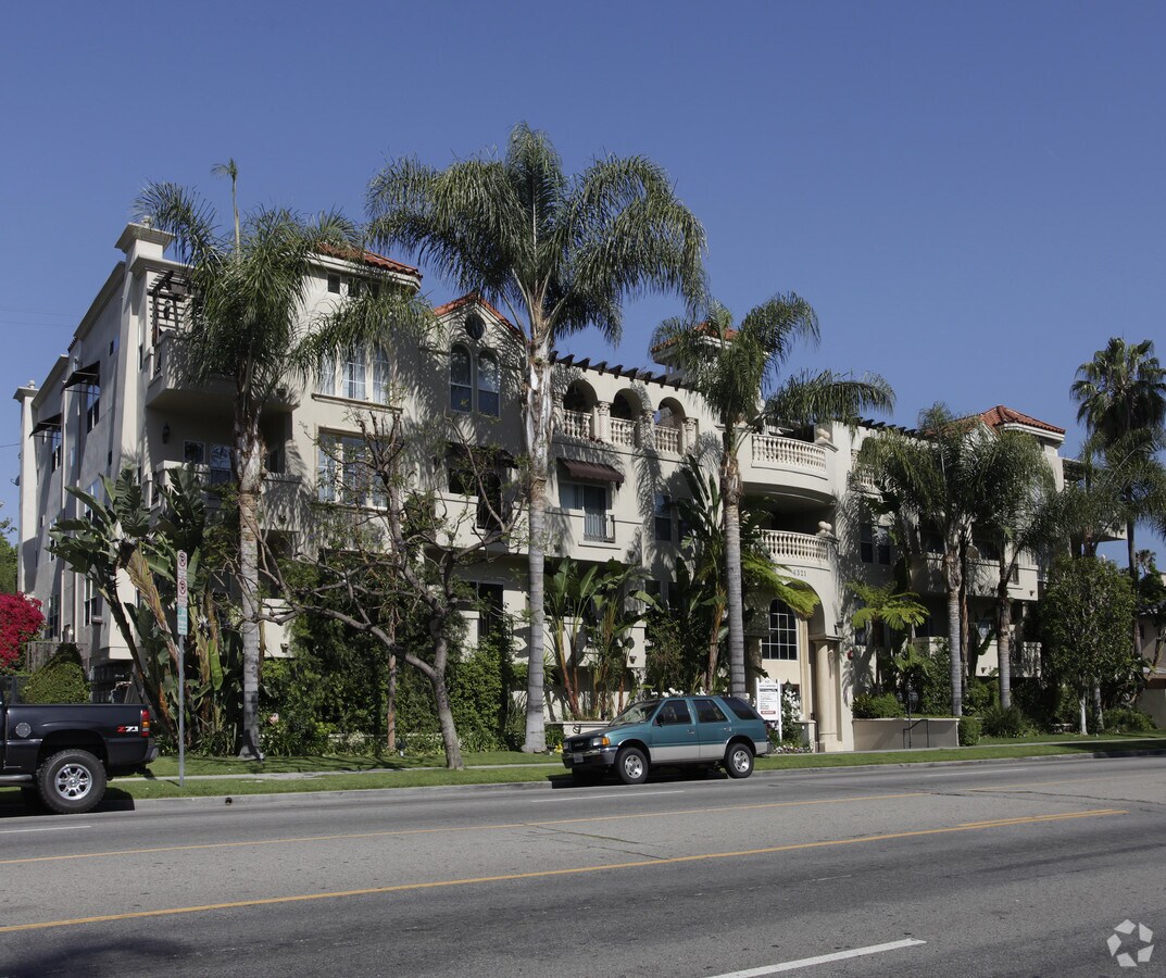 Photo - 4321 Laurel Canyon Boulevard Apartments