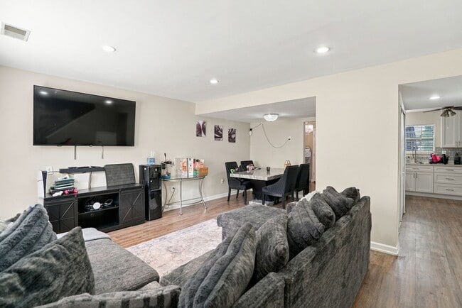 Photo - 4181 Bluebird Dr